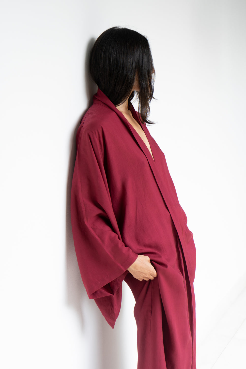 Nuwa Kimono, TENCEL, Cherry Red, view 2