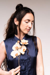 Lin Vest in Midnight Blue