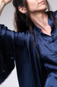 Aset Kimono in Midnight Blue