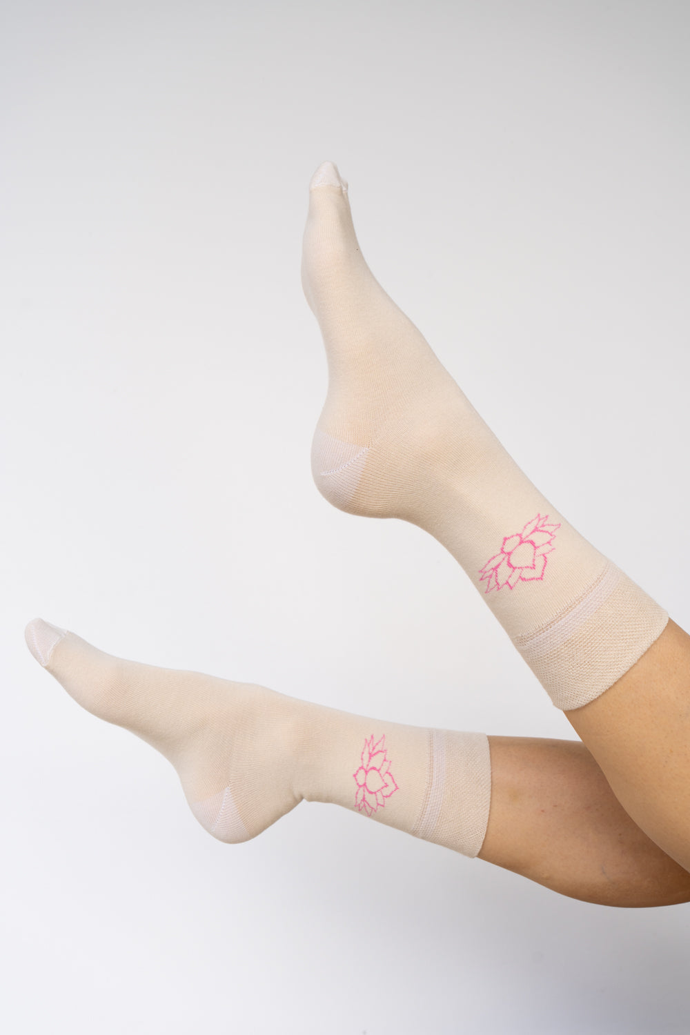 Lotus Sock, Cream, Cotton, view 2