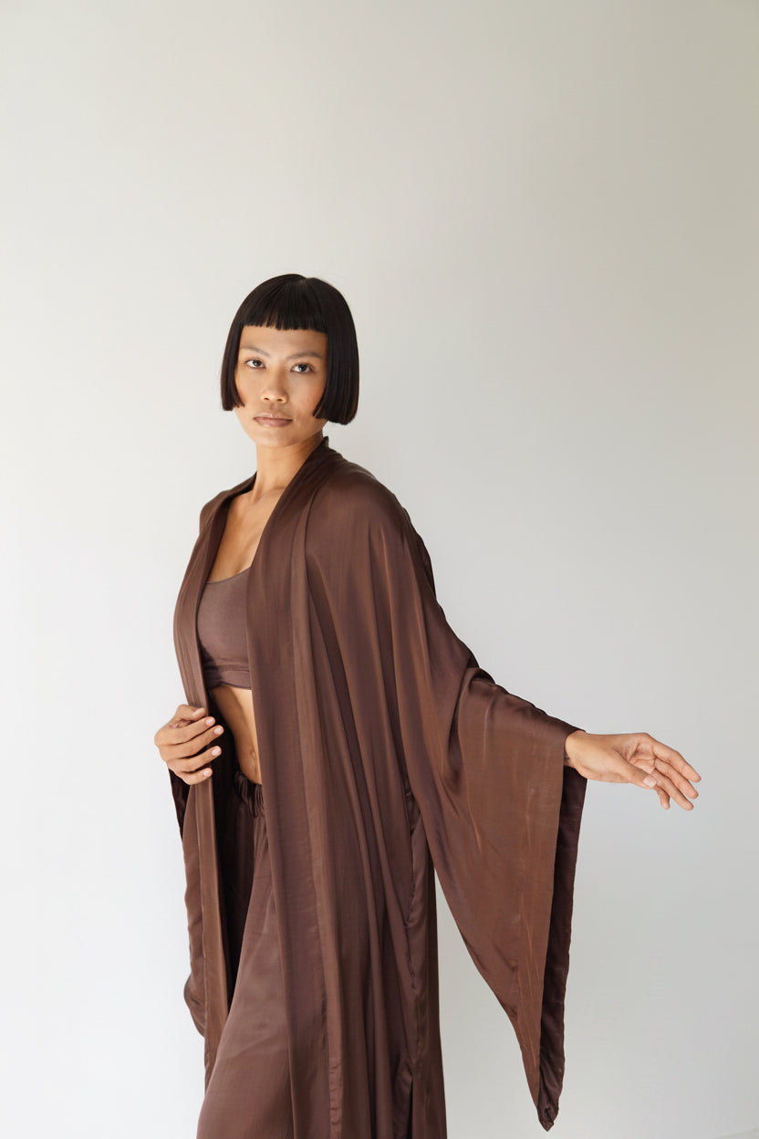 Aset Kimono, Lyocell Silk, Earth Cacao, view 2