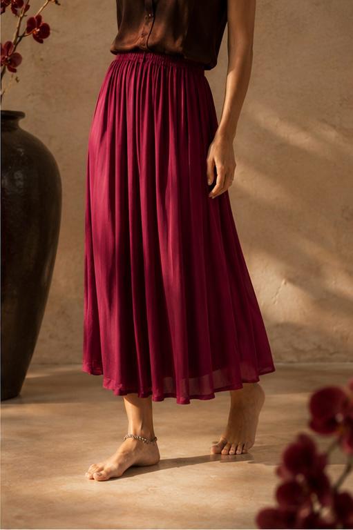 Lin Skirt in Sacred Maroon