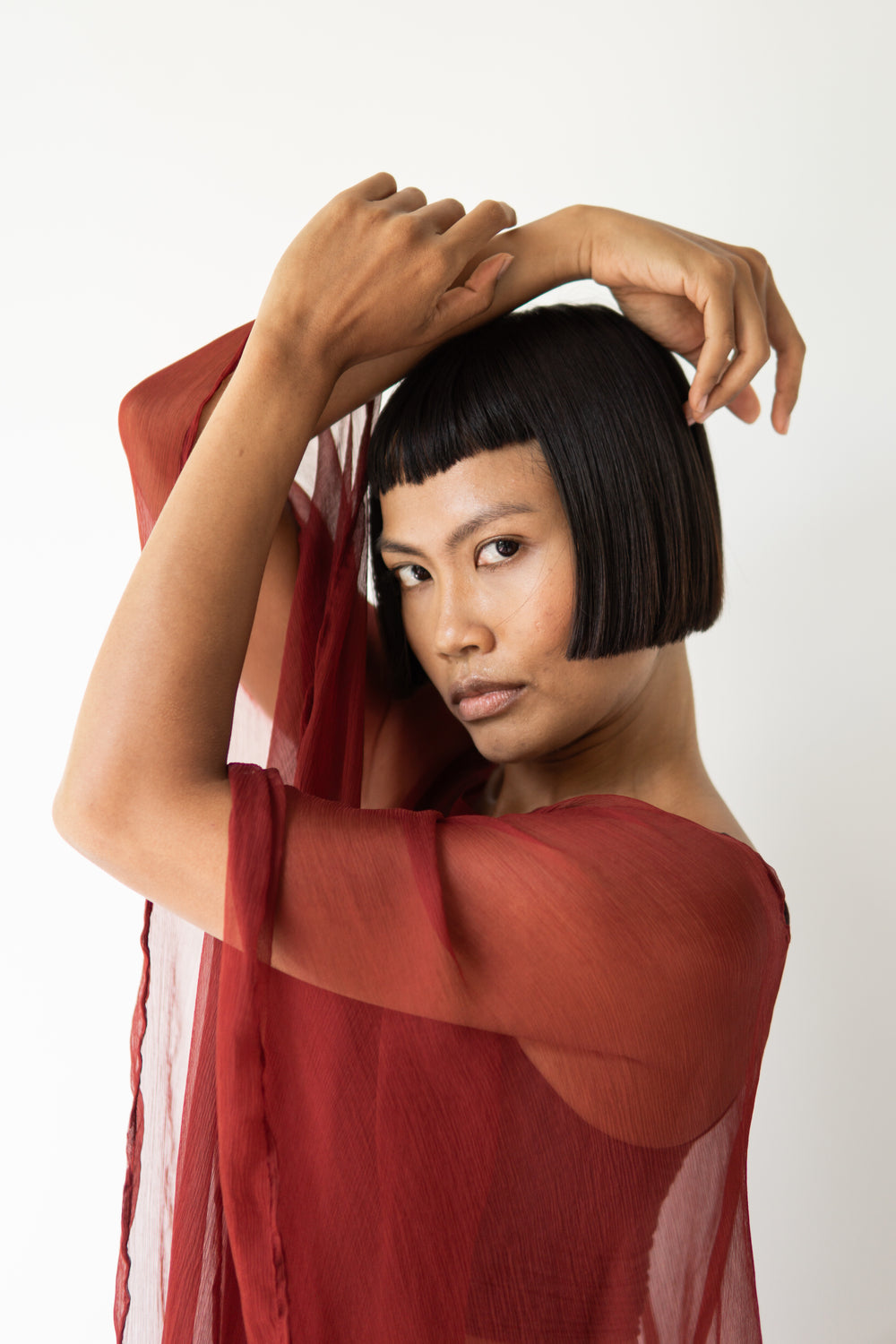 Yun Poncho, Silk Crinkle, Sacred Maroon, view 3