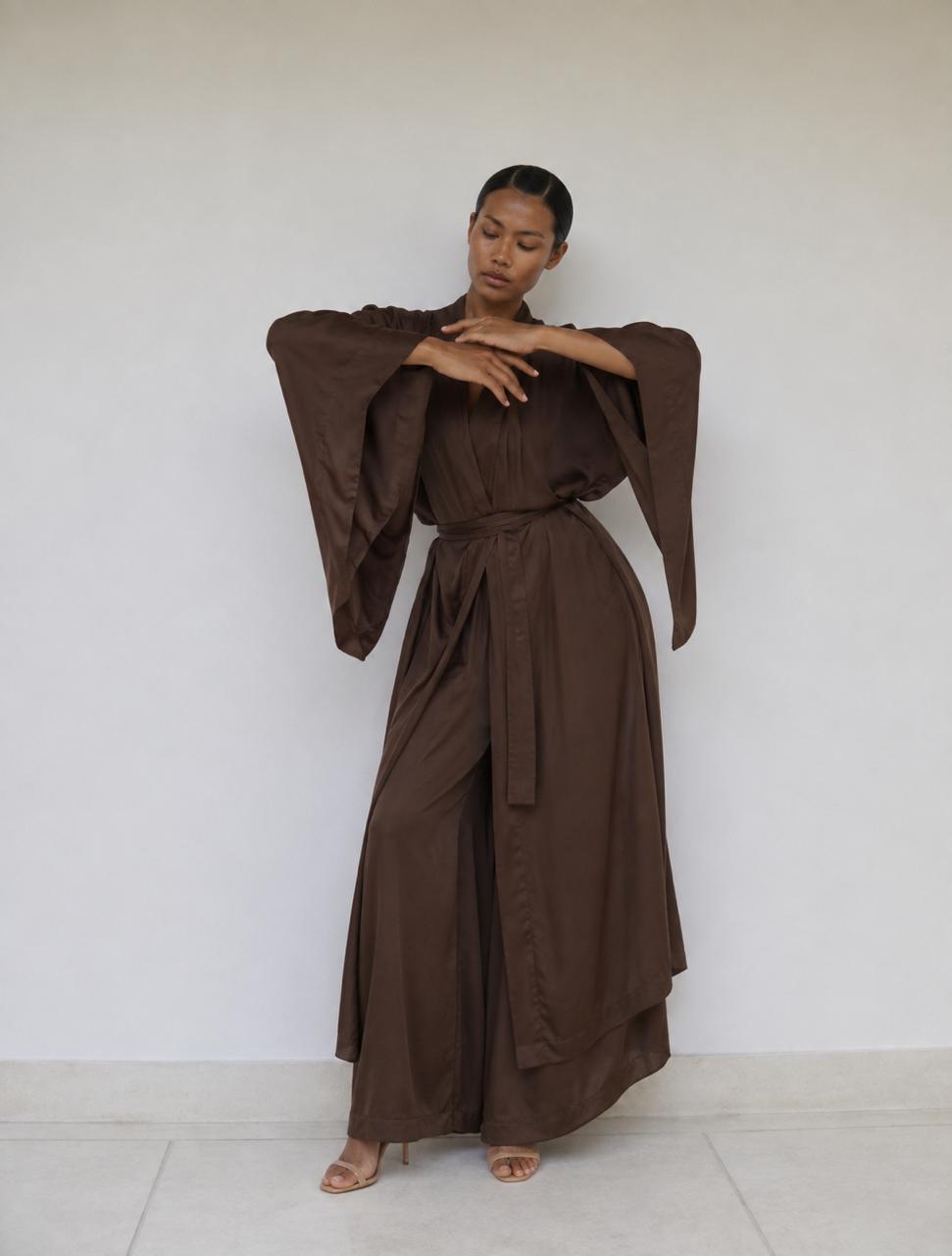 Aset Kimono in Earth Cacao, three-quarter front view